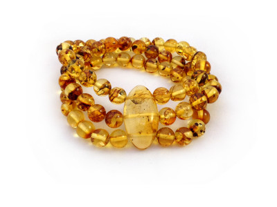 Triple Stretchy Bracelet With Amber Beads: 8mm