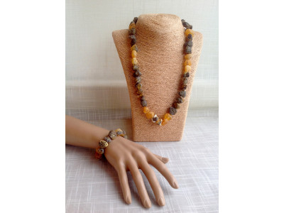 Jewelry Set With Untreated Amber 
